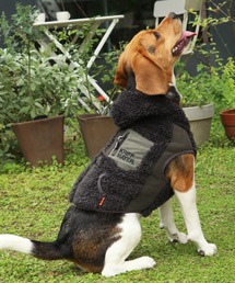 KRIFF MAYER（クリフメイヤー）の「【犬服・ドッグウェア】シャギーボアフードベスト（ペットウェア）」