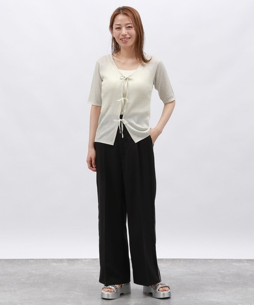 LAKOLE（ラコレ）の「2WAYラメリボンカーディガン / 129025（カーディガン/ボレロ・レディース・シルバー/アイボリー/ブラック/グリーン・SMALL/MEDIUM）」の6枚目の写真