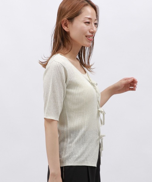 LAKOLE（ラコレ）の「2WAYラメリボンカーディガン / 129025（カーディガン/ボレロ・レディース・シルバー/アイボリー/ブラック/グリーン・SMALL/MEDIUM）」の9枚目の写真