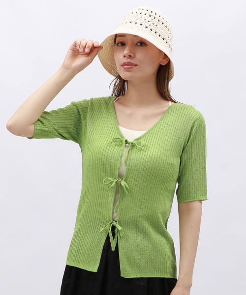 LAKOLE（ラコレ）の「2WAYラメリボンカーディガン / 129025（カーディガン/ボレロ・レディース・シルバー/アイボリー/ブラック/グリーン・SMALL/MEDIUM）」の21枚目の写真