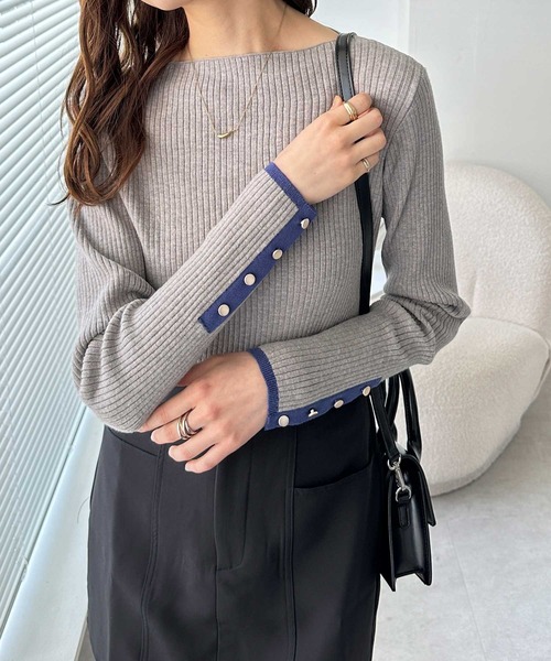 GeeRA(ジーラ)の「春まで活躍!袖口ボタン配色ボートネックリブカラー&ボーダーニット(ニット/セーター・レディース・ブラック/杢グレー/オフホワイト/ホワイト系その他/ベージュ/グレー系その他/ライム・X-LARGE/LARGE/MEDIUM/SMALL)」の15枚目の写真