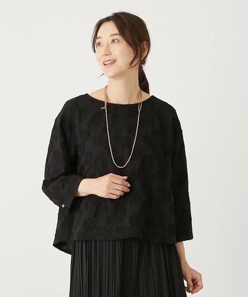 【セール】【華やかさをプラスするフラワーモチーフのカットジャガードブラウス】（シャツ/ブラウス）｜MELROSE claire（メルローズ クレール）