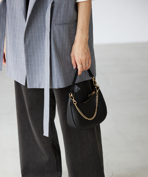 IENA（イエナ）の「AULENTTI/オウレンティ レザーミニBAG AN