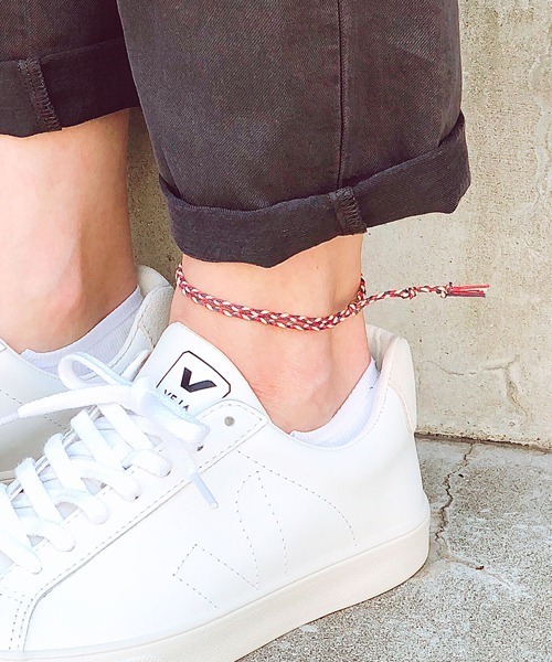 Esperanto（エスペラント）の「esperanto (エスペラント) / コード アンクレット（アンクレット・メンズ・サックスブルー/イエロー/その他1/その他2/その他3/ブラウン/オフホワイト/ブルー/グリーン/レッド/ブラック/シルバー/ゴールド/ネイビー/ダークグリーン系・ONE SIZE）」の14枚目の写真