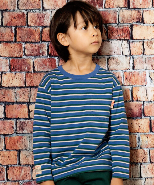 WASK（ワスク）の「ロゴバックプリントマルチボーダー天竺Tシャツ(100~160cm)（Tシャツ/カットソー・キッズ・レッド系/グリーン系・100cm/110cm/120cm/130cm/140cm/150cm/160cm）」の2枚目の写真