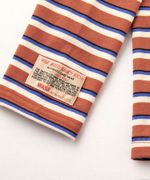 WASK（ワスク）の「ロゴバックプリントマルチボーダー天竺Tシャツ(100~160cm)（Tシャツ/カットソー・キッズ・レッド系/グリーン系・100cm/110cm/120cm/130cm/140cm/150cm/160cm）」の4枚目の写真