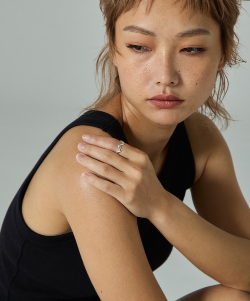 ROZY（ロージィー）の「【SV】シルバーウェーブリング（リング・レディース・シルバー系2/シルバー系1・#11）」の11枚目の写真