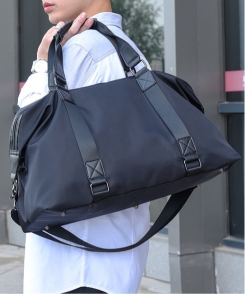 Fun & Daily（ファンアンドデイリー）の「F&D : ビッグトラベルバッグ（ショルダーバッグ・メンズ・ブラック・FREE）」の7枚目の写真