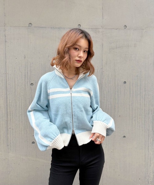 ENVYM（アンビー）の「バイカラージップアップニット（ニット/セーター