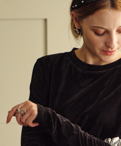 ANOH（アノー）の「リボンリング（リング・レディース・シルバー/ゴールド・FREE）」の10枚目の写真