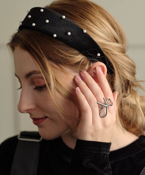 ANOH（アノー）の「リボンリング（リング・レディース・シルバー/ゴールド・FREE）」の11枚目の写真