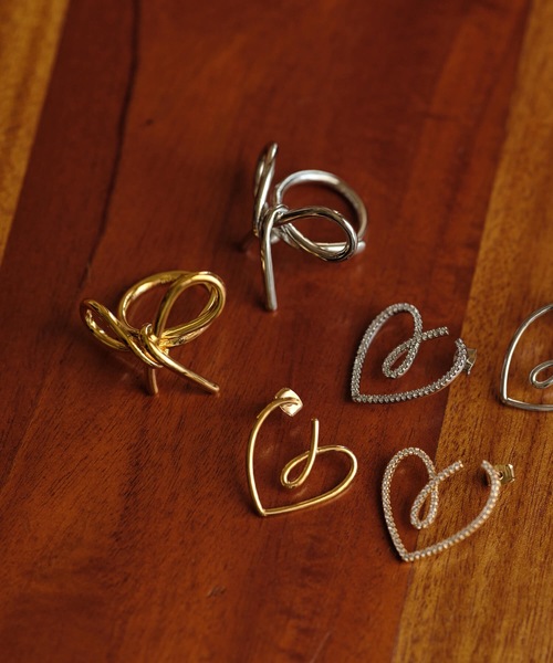 ANOH（アノー）の「リボンリング（リング・レディース・シルバー/ゴールド・FREE）」の17枚目の写真