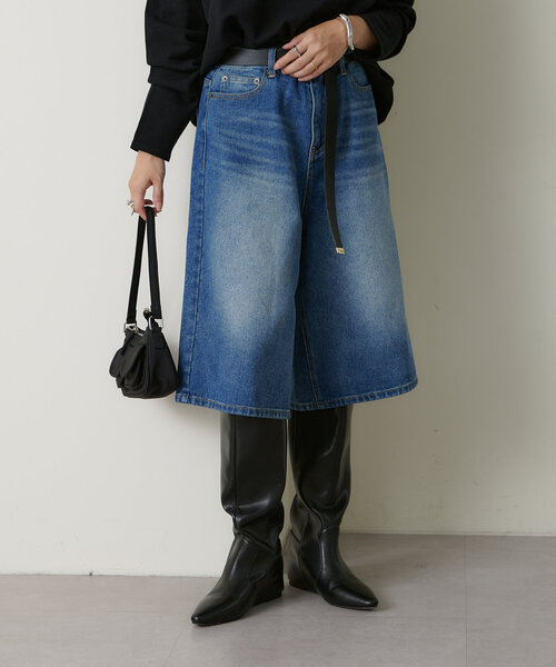 Omekashi(オメカシ)の「デニムハーフパンツ(デニムパンツ・レディース・インディゴブルー・36/38)」の2枚目の写真