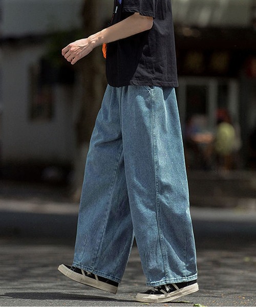 BLANC FICELLE（ブランフィセル）の「デニム　ワイドパンツ（デニムパンツ・メンズ・ブルー・M/L/XL/XX-LARGE）」の3枚目の写真