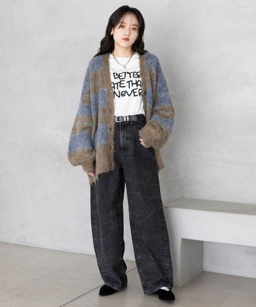 RAGEBLUE(レイジブルー)の「ワッシャー加工/バレルレッグデニム(デニムパンツ・レディース・ブラック/ブルー・SMALL/MEDIUM/LARGE)」の4枚目の写真