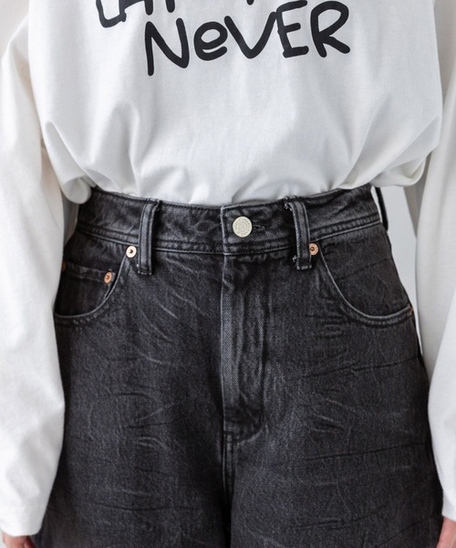 RAGEBLUE(レイジブルー)の「ワッシャー加工/バレルレッグデニム(デニムパンツ・レディース・ブラック/ブルー・SMALL/MEDIUM/LARGE)」の20枚目の写真