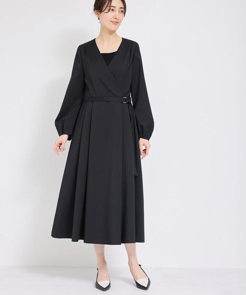 ROPE'（ロペ）の「タックフレアステッチワンピース（ワンピース・レディース・ネイビー/ブルー系その他4・38/36）」の2枚目の写真