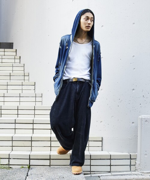 FREAK'S STORE(フリークスストア)の「ワイドシルエット ブリーチ加工 カーブ コーデュロイパンツ(その他パンツ・メンズ・ブラック/ネイビー/ブラウン/オリーブ・LARGE/MEDIUM)」の7枚目の写真