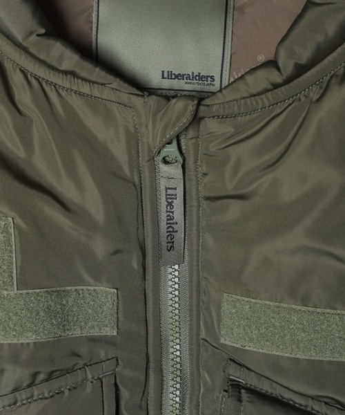 Liberaiders(リベレイダース)の「Liberaiders UTILITY VEST III(リベレイダース ユーティリティー ベスト III)(ベスト・メンズ・オリーブ/ブラック・MEDIUM/LARGE)」の17枚目の写真