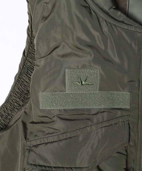 Liberaiders(リベレイダース)の「Liberaiders UTILITY VEST III(リベレイダース ユーティリティー ベスト III)(ベスト・メンズ・オリーブ/ブラック・MEDIUM/LARGE)」の18枚目の写真