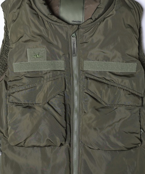 Liberaiders(リベレイダース)の「Liberaiders UTILITY VEST III(リベレイダース ユーティリティー ベスト III)(ベスト・メンズ・オリーブ/ブラック・MEDIUM/LARGE)」の19枚目の写真