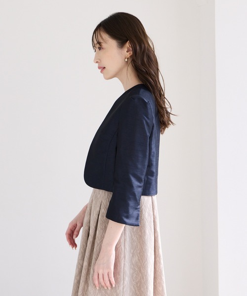 AIMER（エメ）の「ノーカラーシャンブレーシャンタンジャケット（ノーカラージャケット・レディース・ネイビー/ライトグレー/ベージュ・MEDIUM/LARGE）」の7枚目の写真