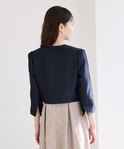 AIMER（エメ）の「ノーカラーシャンブレーシャンタンジャケット（ノーカラージャケット・レディース・ネイビー/ライトグレー/ベージュ・MEDIUM/LARGE）」の8枚目の写真