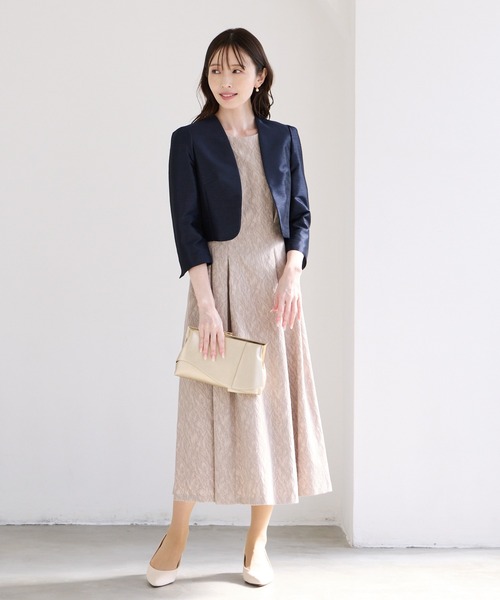 AIMER（エメ）の「ノーカラーシャンブレーシャンタンジャケット（ノーカラージャケット・レディース・ネイビー/ライトグレー/ベージュ・MEDIUM/LARGE）」の9枚目の写真