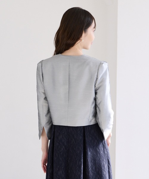 AIMER（エメ）の「ノーカラーシャンブレーシャンタンジャケット（ノーカラージャケット・レディース・ネイビー/ライトグレー/ベージュ・MEDIUM/LARGE）」の12枚目の写真