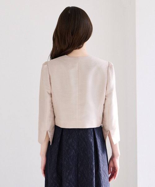 AIMER（エメ）の「ノーカラーシャンブレーシャンタンジャケット（ノーカラージャケット・レディース・ネイビー/ライトグレー/ベージュ・MEDIUM/LARGE）」の16枚目の写真