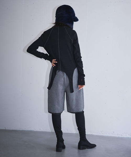 MIDVEIN(ミッドヴェイン)の「lame rib tops(Tシャツ/カットソー・レディース・ブラック/アイボリー/グレイッシュベージュ・FREE)」の6枚目の写真