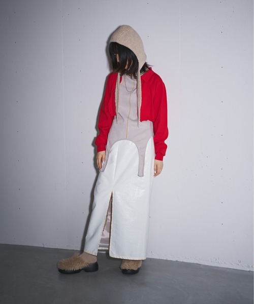 MIDVEIN(ミッドヴェイン)の「lame rib tops(Tシャツ/カットソー・レディース・ブラック/アイボリー/グレイッシュベージュ・FREE)」の7枚目の写真