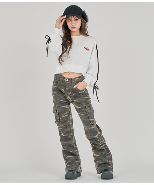 ANAP GｉRL（アナップガール）の「【ティーンズライン】袖ライン リボン オーバースウェット（M、Lサ（スウェット・キッズ・ブラック/ネイビー/オフホワイト・M/L）」の10枚目の写真