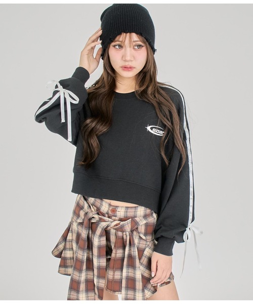 ANAP GｉRL（アナップガール）の「【ティーンズライン】袖ライン リボン オーバースウェット（M、Lサ（スウェット・キッズ・ブラック/ネイビー/オフホワイト・M/L）」の12枚目の写真