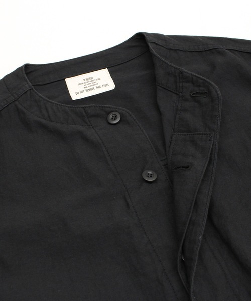 RNA-N（アールエヌエーエヌ）の「J2138 ノーカラーミリタリージャケット（ミリタリージャケット・レディース・ブラック/オリーブ/ナチュラル・FREE）」の20枚目の写真