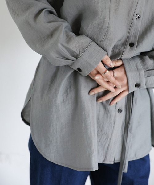 select MOCA Et（セレクトモカエト）の「【Et】Band Collar Oversize Blouse（シャツ/ブラウス・レディース・グレー/ホワイト/ブラック・FREE）」の4枚目の写真