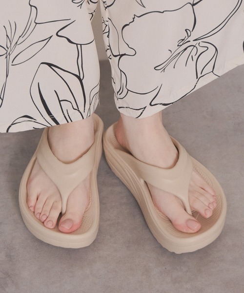 NICAL（ニカル）の「【NICAL】リカバリーサンダルトングデザイン/554209（サンダル・レディース・ブラウン/ベージュ/ブラック・SMALL/LARGE/MEDIUM/X-LARGE）」の3枚目の写真