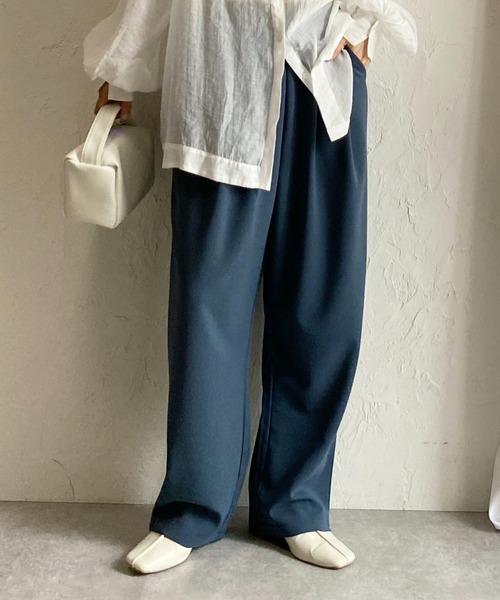 She's Closet(シーズクローゼット)の「ハイウエストタックセミワイドテーパードパンツ/イージーパンツ(その他パンツ・レディース・ライトグレー/ブラック/ベージュ/グレイッシュブルー・M/L)」の1枚目の写真