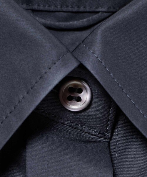 ANAYI(アナイ)の「【セットアップ対応商品】ツイルクロップドシャツ(シャツ/ブラウス・レディース・ベージュ/ネイビー/オフホワイト・36/38)」の6枚目の写真