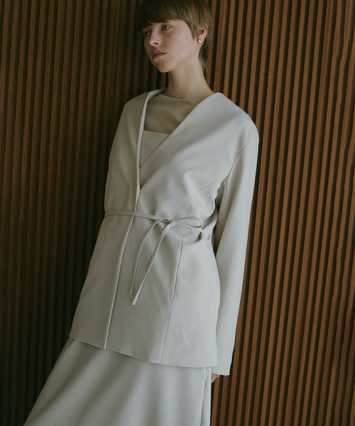 MANOF（マノフ）の「COLLARLESS JACKET（その他アウター・レディース・ベージュ/ブラック・S/M）」の8枚目の写真