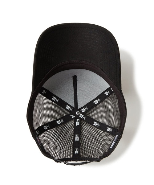 NEW ERA(ニューエラ)の「NEW ERA/ニューエラ キャップ 9FORTY A-Frame トラッカー TPU Logo 14388593/14388594/14388596(キャップ・メンズ・ブラック系その他2/ブラック系その他/ブラック系その他3・FREE)」の22枚目の写真