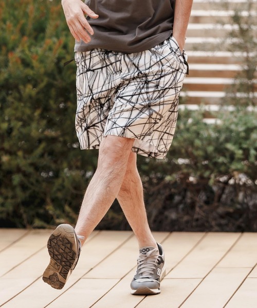 CAMBIO（カンビオ）の「mp13373-Radiation Pattern Shorts ショートパンツ（その他パンツ・メンズ・ホワイト/ベージュ/ブラック・S/M/L）」の5枚目の写真