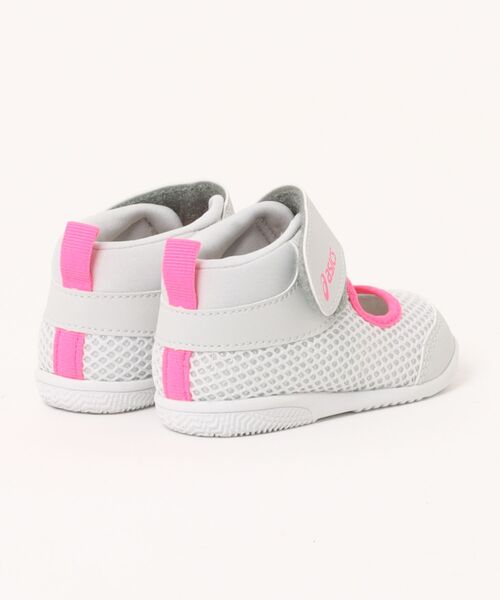 SUKUSUKU(スクスク)の「ASICS KIDS(アシックス キッズ)MESHOES FIRST(スニーカー・キッズ・ライトグレー・12.5cm/13.5cm/13.0cm/12.0cm/11.5cm)」の3枚目の写真