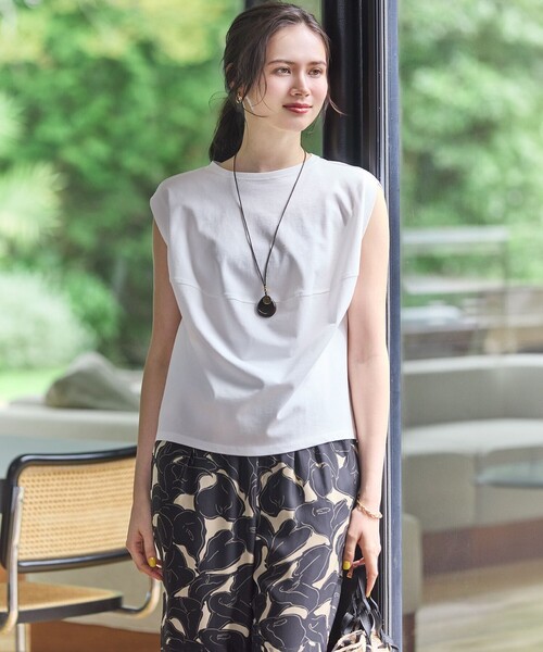 23区（ニジュウサンク）の「【WEB限定】ツイスト バングル（バングル/リストバンド・レディース・シルバー系/ゴールド系・F）」の22枚目の写真