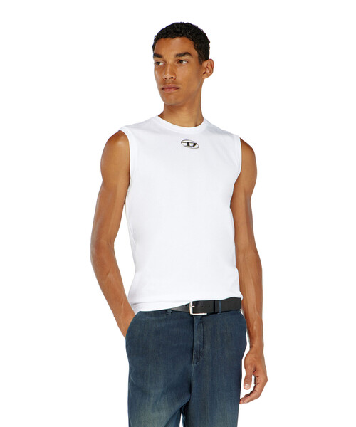 DIESEL(ディーゼル)の「メンズ スリーブレストップ T-BISCO-OD(Tシャツ/カットソー・メンズ・ホワイト/ブラック・XXX-LARGE/MEDIUM/LARGE/X-LARGE/SMALL/XX-LARGE/X-SMALL)」の12枚目の写真
