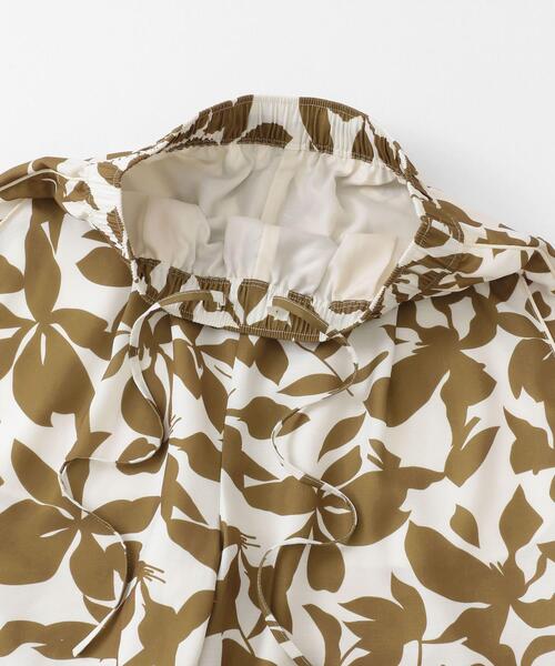 SENSE OF PLACE by URBAN RESEARCH（センスオブプレイスバイアーバンリサーチ）の「リーフプリントイージーパンツ（その他パンツ・レディース・ブラック系その他/ホワイト系その他/ブルー系その他・SMALL/MEDIUM）」の4枚目の写真