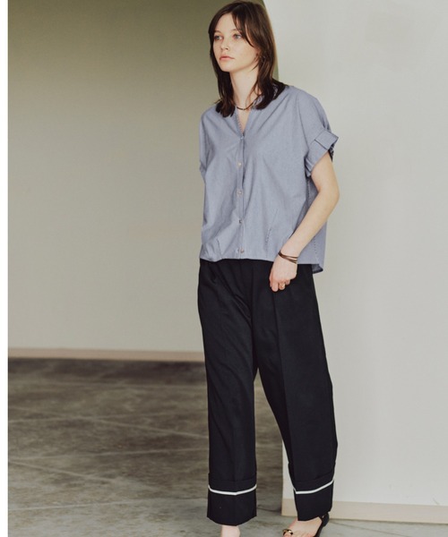 BEAMS HEART(ビームスハート)の「ターンバック ワイド スラックス(S~M)(スラックス・レディース・ブラック系その他2/チャコールグレー/ベージュ・SMALL/MEDIUM)」の5枚目の写真