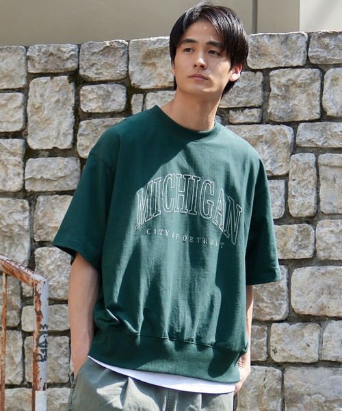 coca(coca)(コカ)の「アーチロゴ刺繍スウェットT(Tシャツ/カットソー・メンズ・チャコール/テラコッタ/ライトグレー/ダークグリーン・XL/M/L)」の1枚目の写真