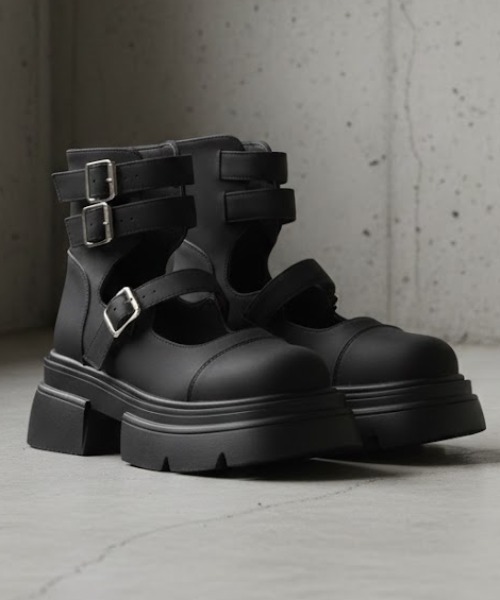 LOVEHUNTER(ラブハンター)の「LOVEHUNTER/+6.5cm 軽量厚底 3ベルトバックジップミドルブーツ(2207)(サンダル・レディース・グレー/ブラック系1/ブラック系2・SS/S/M/L/LL)」の2枚目の写真