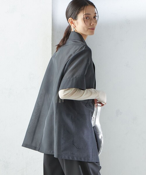 A PUPIL(アピューピル)の「【SHIPS別注】APUPIL:〈洗濯機可能〉シアー 半袖 ジャケット(その他アウター・レディース・オフホワイト/ブラック・ONE SIZE)」の18枚目の写真